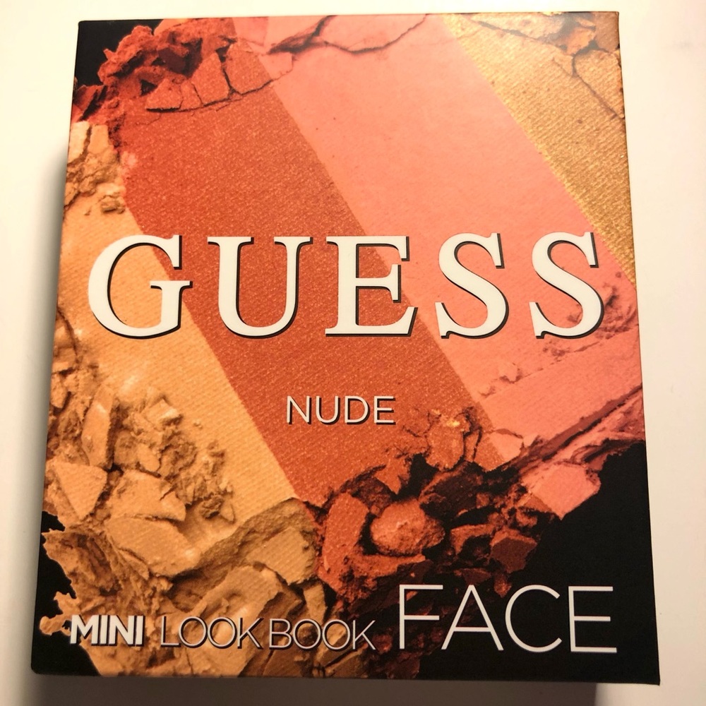 Guess Mini Nude Make Up Palette Look Book New!